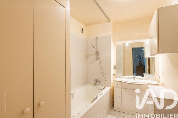 Appartement à vendre 3 pièces 79 m² Paris 18