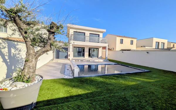 Maison à vendre    5 pièces •  Montfavet - Avignon