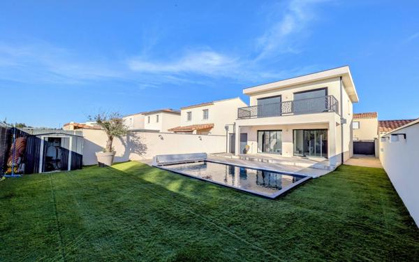 Maison à vendre    5 pièces •  Montfavet - Avignon