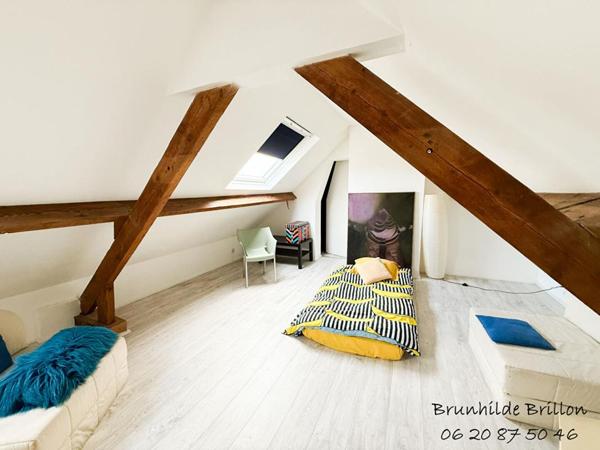 Maison 205M²,  4 à 6 chambres, semi plain-pied possible