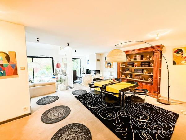 Maison 205M²,  4 à 6 chambres, semi plain-pied possible