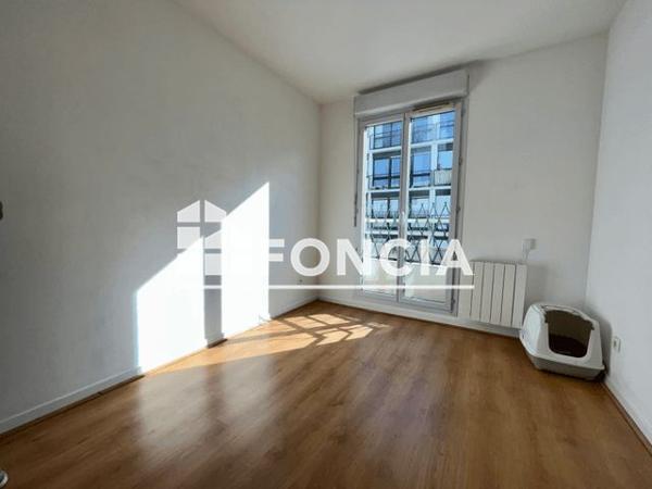 Location Appartement 4 pièces 82.5 m² - 12 A 20 RUE JEANNE D'ARC Lyon 69003