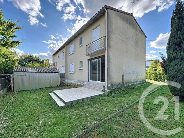 Maison à vendre  6 pièces - 92,80 m 2   ANGOULEME  - 16
