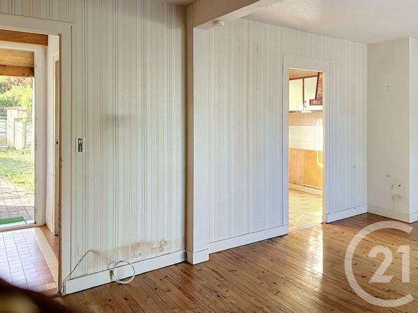 Maison à vendre  6 pièces - 92,80 m 2   ANGOULEME  - 16