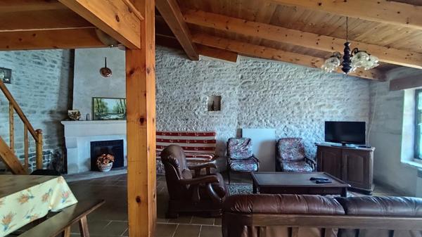 500 m océan, maison 100 m², pierre, charme, cheminée