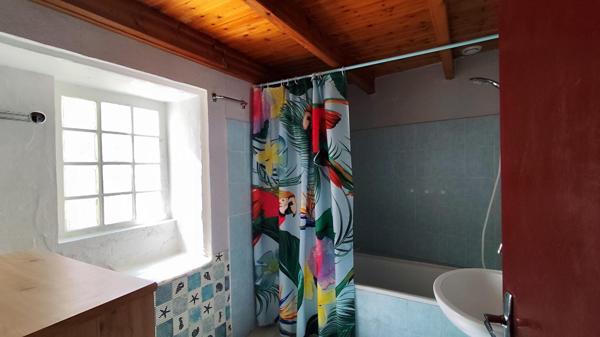 500 m océan, maison 100 m², pierre, charme, cheminée