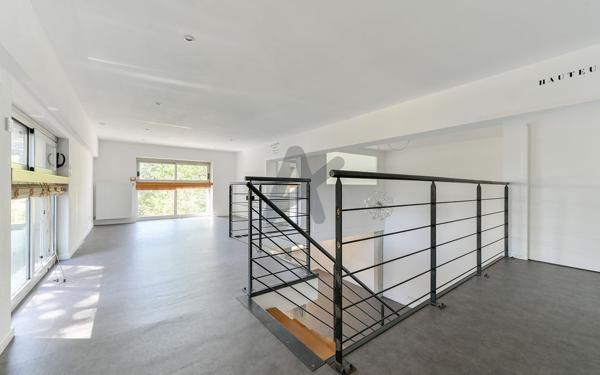 Duplex loft de caractère - 139 m² - Studio indépendant · Rez-de-jardin