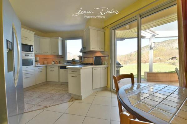 Maison familiale de caractère sur terrain de 1 500m²