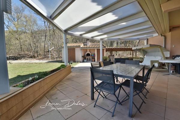 Maison familiale de caractère sur terrain de 1 500m²