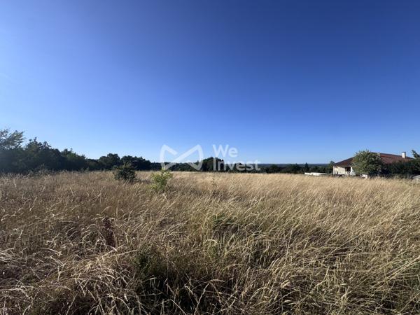 🌳 Terrain à bâtir de 10 220 m² – Vue dominante – Bourret