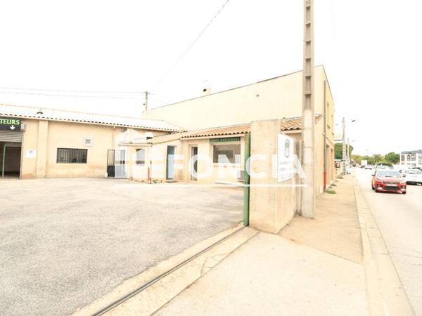 Location Local commercial 4 pièces 149.9 m² - 202, ROUTE DE ROUQUAIROL Nimes 30000