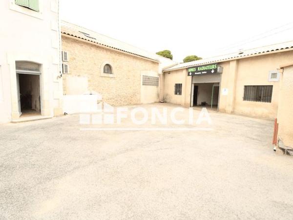 Location Local commercial 4 pièces 149.9 m² - 202, ROUTE DE ROUQUAIROL Nimes 30000