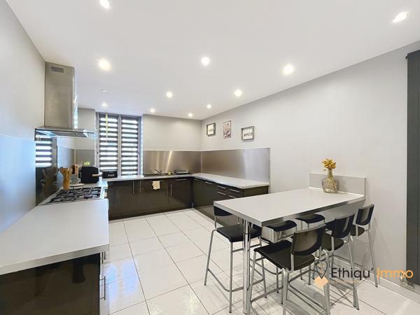 Maison familiale 146 m² – 4 chambres – Jardin, garage et dépendance aménageable