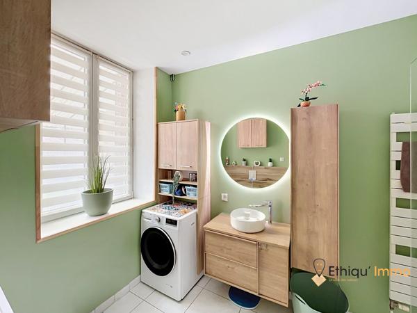 Maison familiale 146 m² – 4 chambres – Jardin, garage et dépendance aménageable