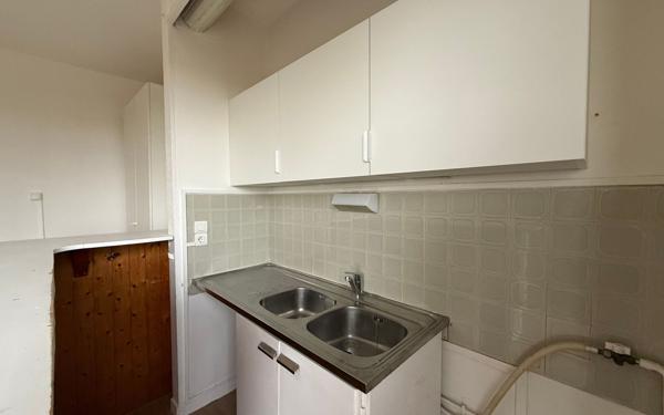 Appartement à louer    1 pièce •  Clamart