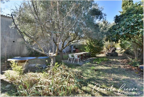 Maison 192 m² habitable - grand jardin - piscine - appartement indépendant