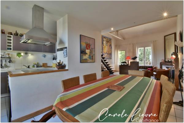 Maison 192 m² habitable - grand jardin - piscine - appartement indépendant