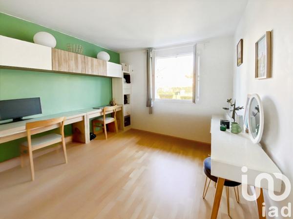 Maison 7 pièces de 124 m² à Marolles-en-Brie (94440)