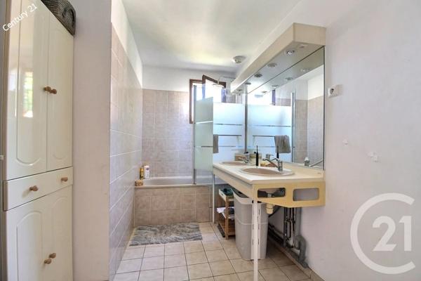 Maison à vendre  3 pièces - 83 m 2   CHATEAU THIERRY  - 02