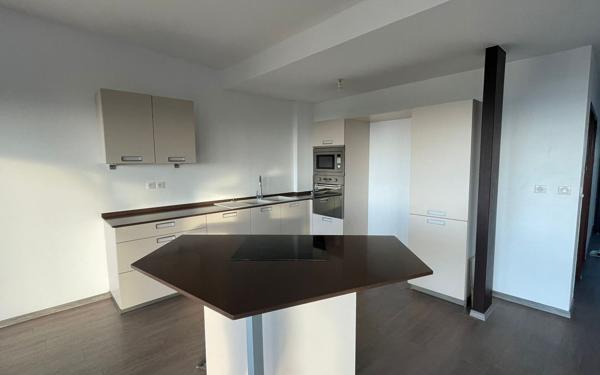 Appartement à vendre    4 pièces •  Cayenne