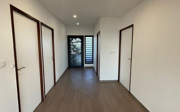 Appartement à vendre    4 pièces •  Cayenne