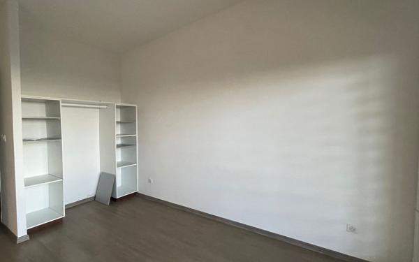 Appartement à vendre    4 pièces •  Cayenne