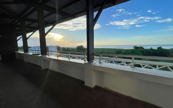 Appartement à vendre    4 pièces •  Cayenne