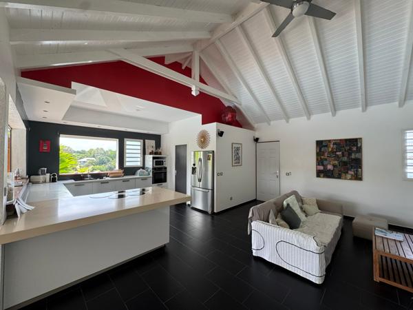 Maison T4 avec piscine - Le Gosier