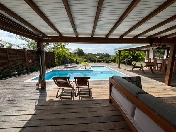 Maison T4 avec piscine - Le Gosier