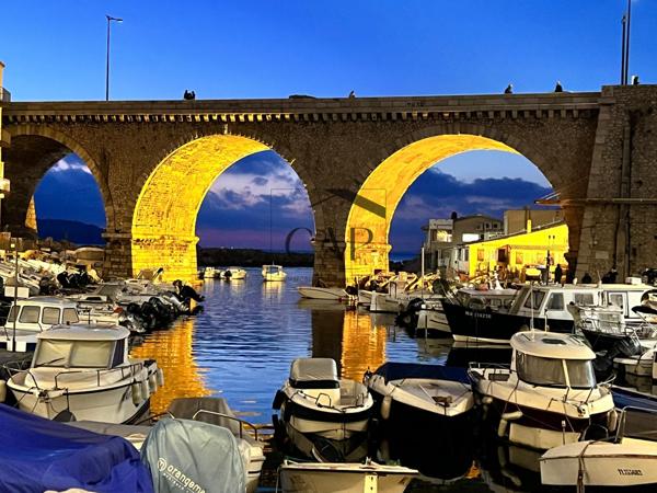 Marseille (13007) TRES RARE : Maison individuelle au cœur du Vallon des Auffes, spacieux jardin arboré
