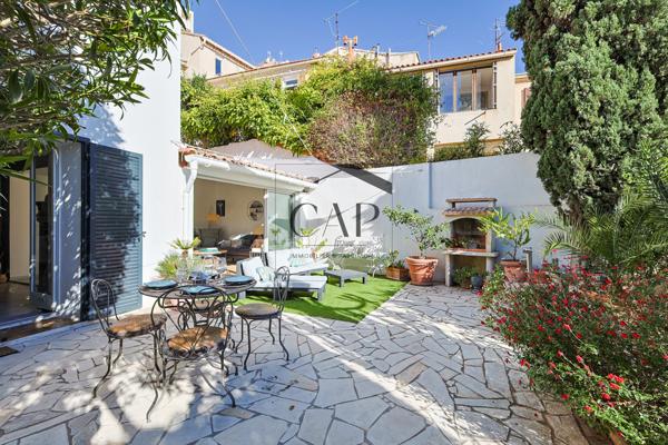 Marseille (13007) TRES RARE : Maison individuelle au cœur du Vallon des Auffes, spacieux jardin arboré