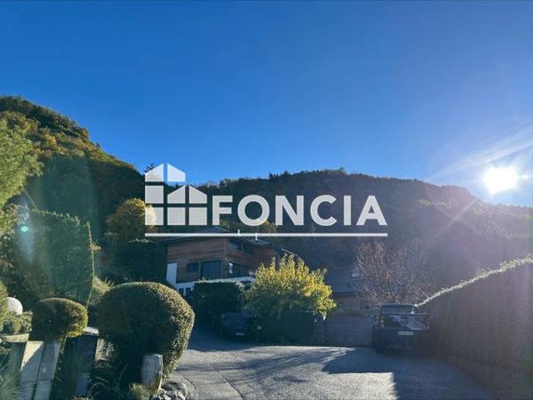 Location Maison 5 pièces 150 m² - 333 ROUTE DE L'EGALITE Talloires 74290