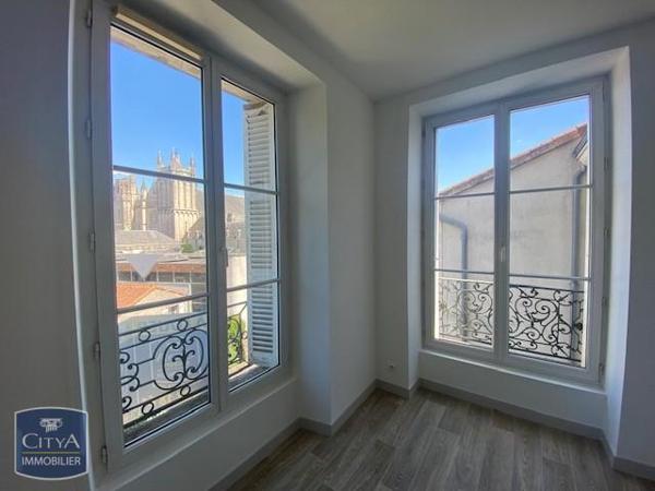 Appartement à louer 1 pièce 22.86m²
