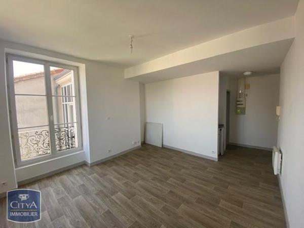 Appartement à louer 1 pièce 22.86m²