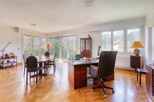 Vente Maison de luxe La Celle-Saint-Cloud 10 Pièces 340 m²