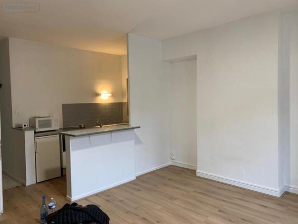 Appartement à louer à Bourg-en-Bresse dans l'Ain (01000), ref : 01065-L385