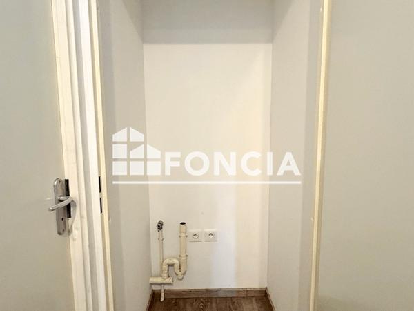 Location Appartement 3 pièces 64.2 m² - Lille 59000