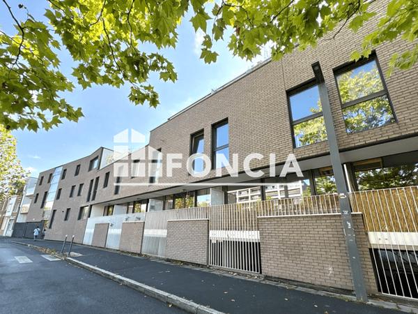 Location Appartement 3 pièces 64.2 m² - Lille 59000
