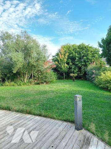 A VENDRE - GEVEZE (35) Maison de 180 m² + double garage + cave + jardin clos. A l'Ouest de la c...