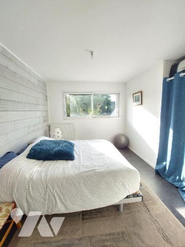 A VENDRE - GEVEZE (35) Maison de 180 m² + double garage + cave + jardin clos. A l'Ouest de la c...