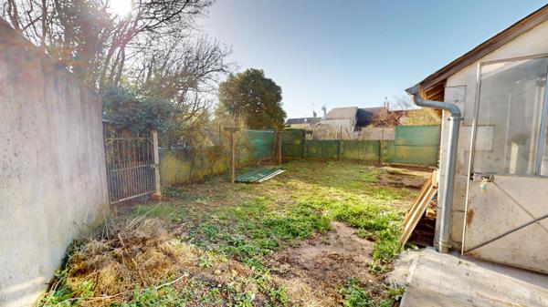 Ancien corps de ferme Bourges 2 pièces 42 m2