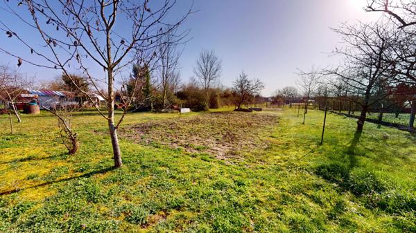 Ancien corps de ferme Bourges 2 pièces 42 m2