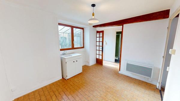 Ancien corps de ferme Bourges 2 pièces 42 m2