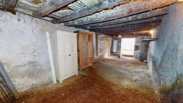 Ancien corps de ferme Bourges 2 pièces 42 m2