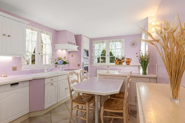 Villa, 5 chambres, vue mer au calme, quartier Clos des Plages–Peymian