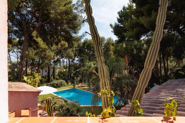 Villa, 5 chambres, vue mer au calme, quartier Clos des Plages–Peymian