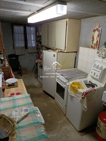 Belle maison ancienne, à la campagne