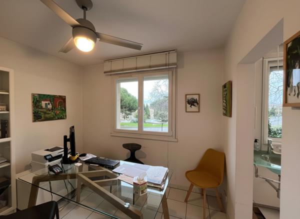 Local professionnel / commercial