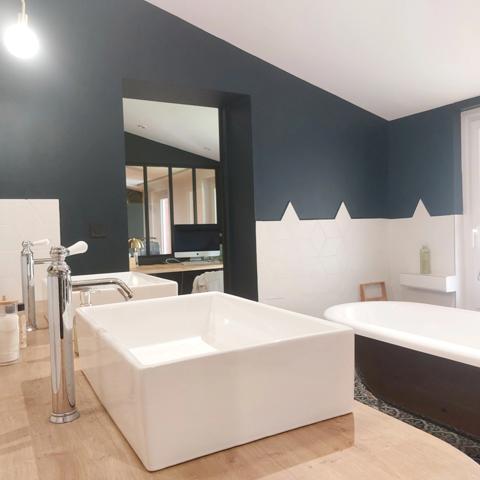 Toulousaine à vendre 6 pièces MONTAUBAN (82) d'environ 300m² habitable, belles prestations, possibilité bureau indépendant avec jardin, parking intérieur.