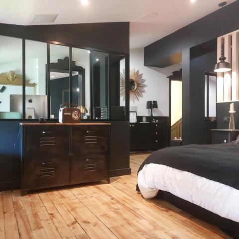 Toulousaine à vendre 6 pièces MONTAUBAN (82) d'environ 300m² habitable, belles prestations, possibilité bureau indépendant avec jardin, parking intérieur.